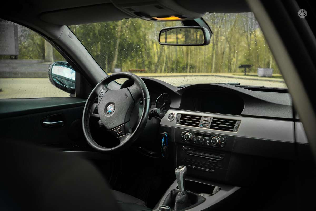 BMW 320, 2.0 l., Универсал