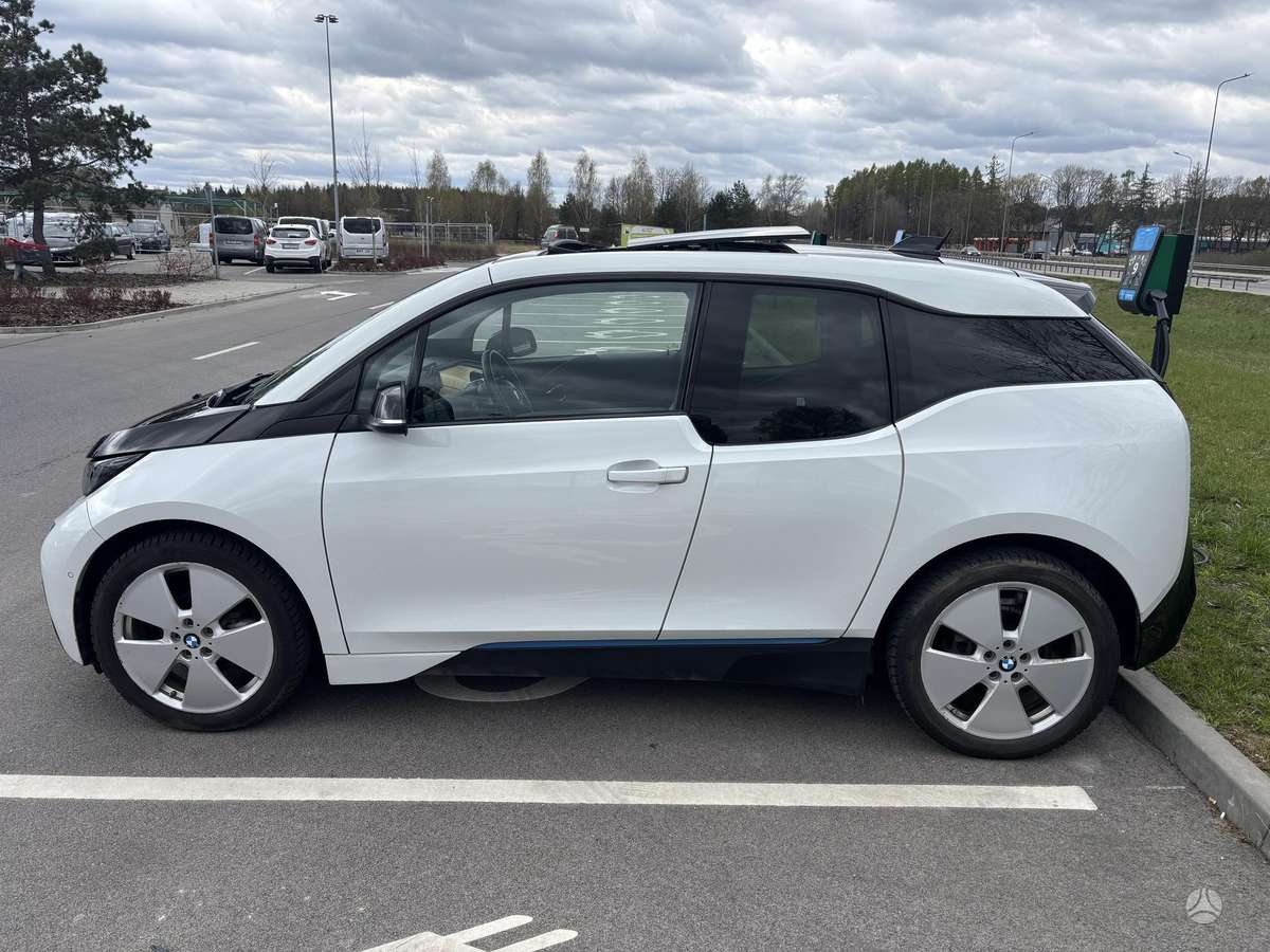 BMW i3, 18 kWh, hatchback