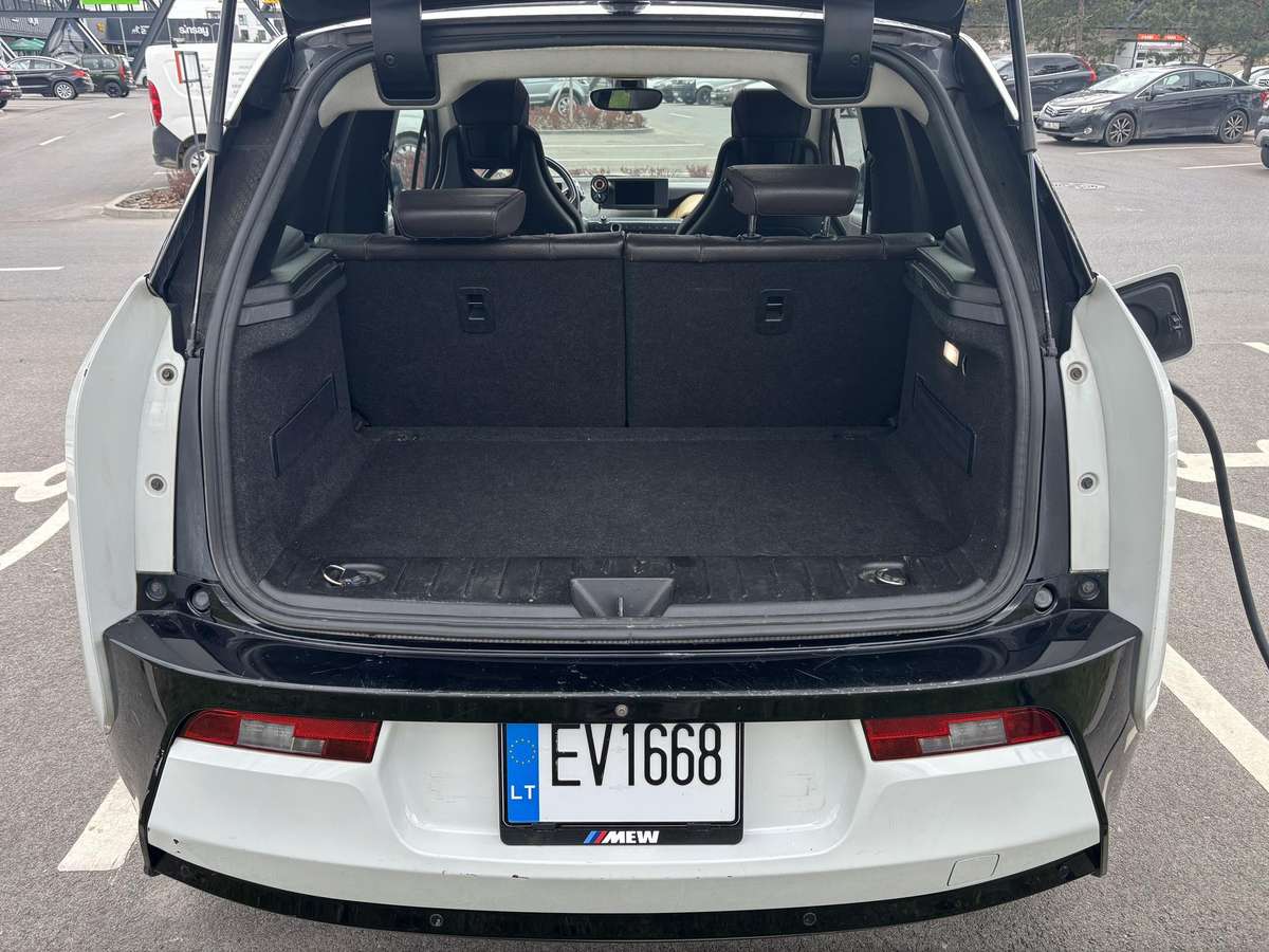 BMW i3, 18 kWh, hatchback