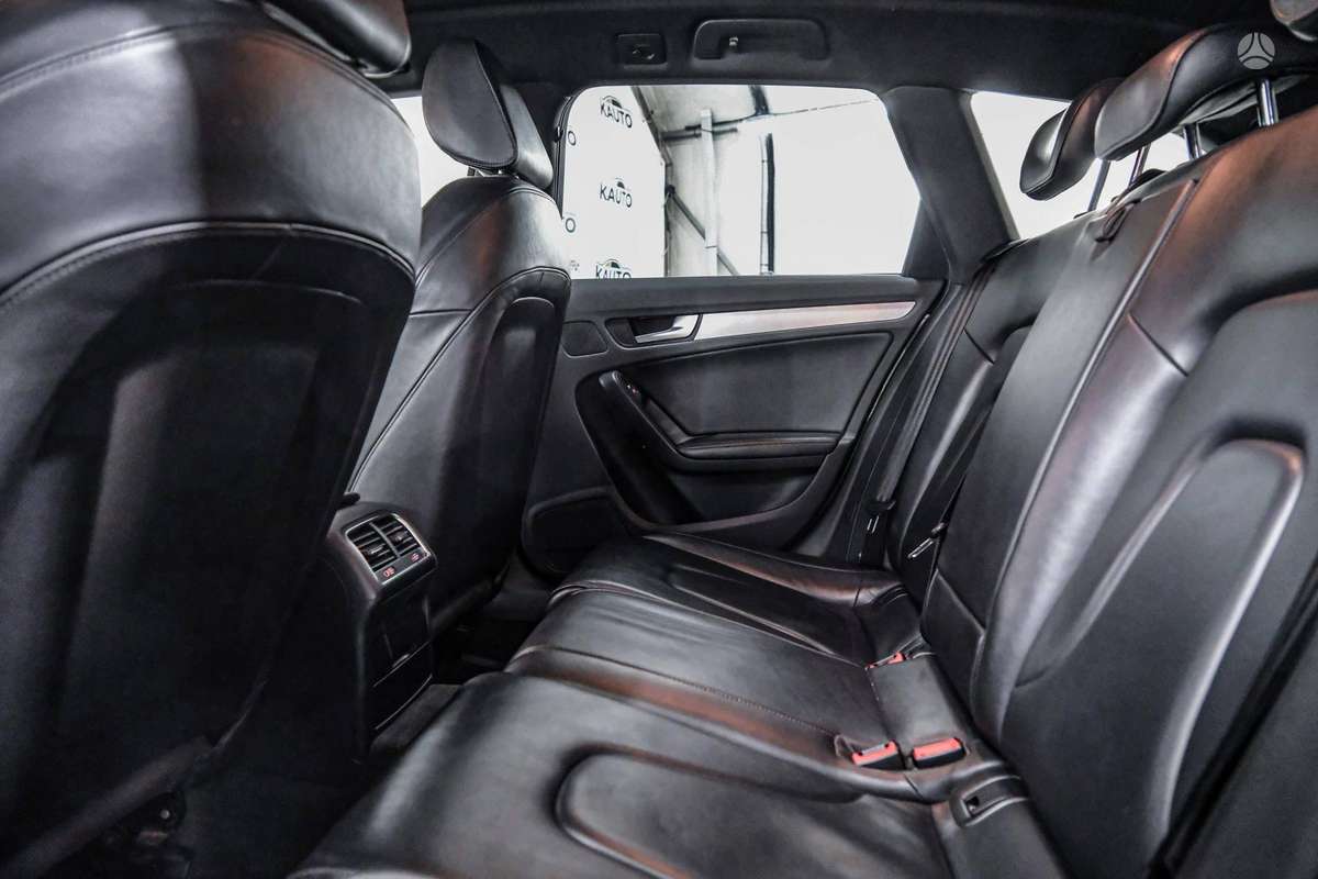 Audi A4, 3.0 l., universalas