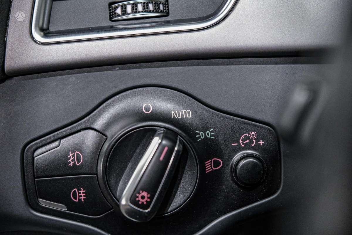 Audi A4, 3.0 l., universalas