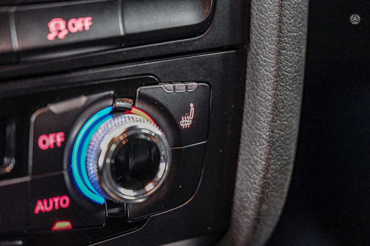 Audi A4, 3.0 l., universalas
