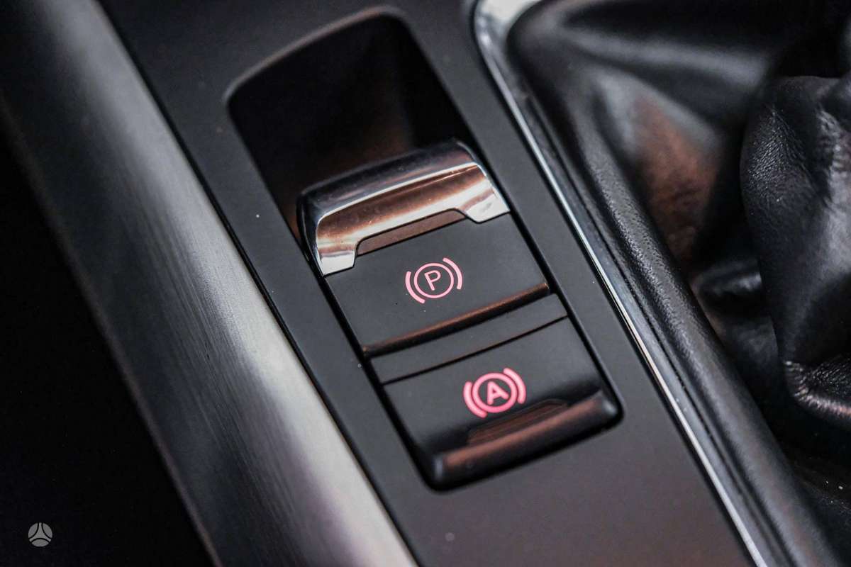 Audi A4, 3.0 l., universalas