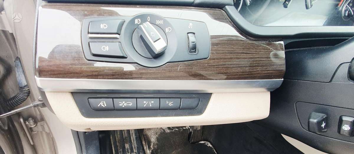 BMW 740, 3.0 l., Седан