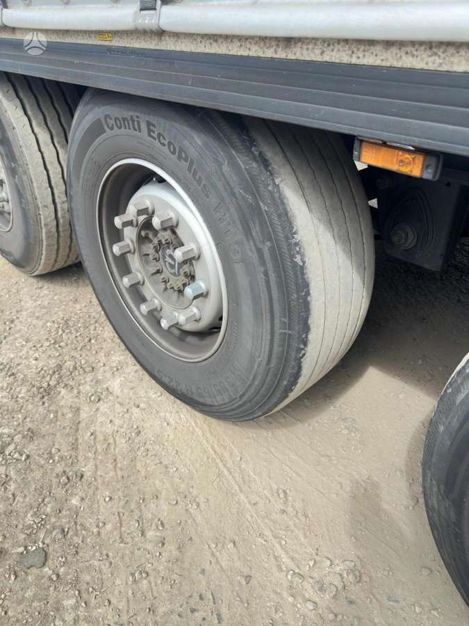Krone SD, užuolaidinės / tentinės
