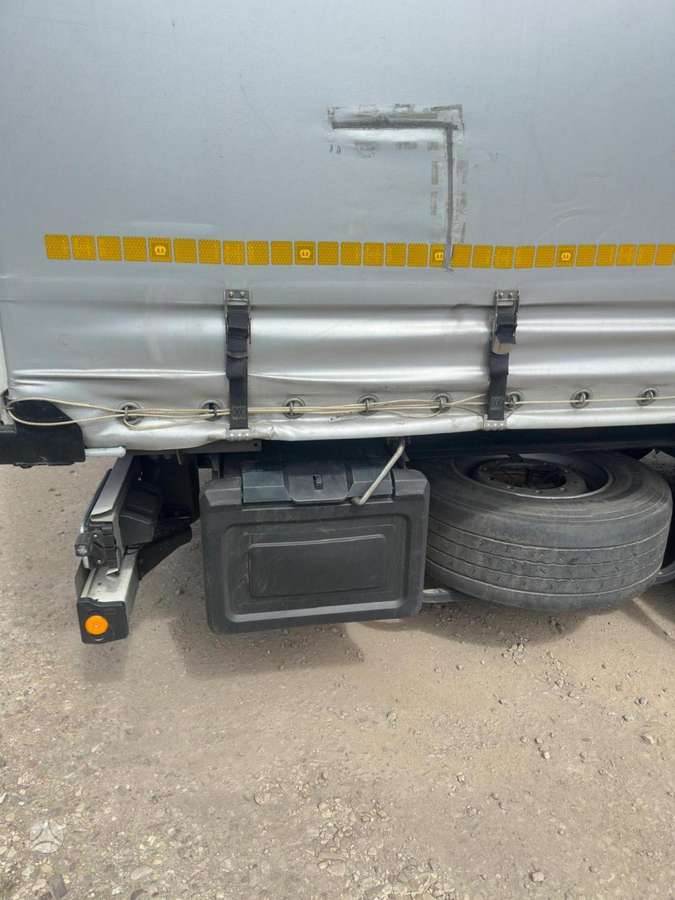 Krone SD, užuolaidinės / tentinės