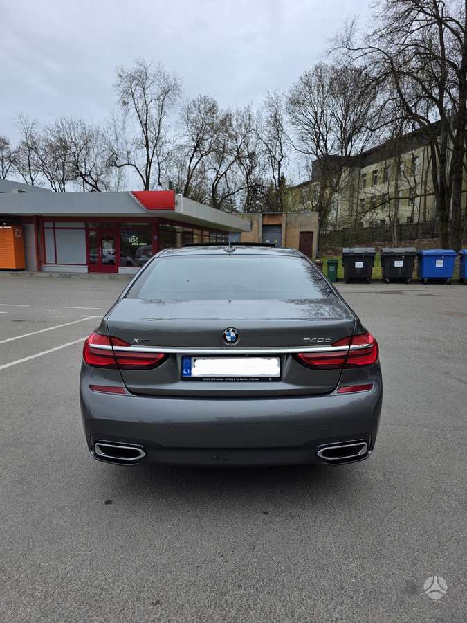 BMW 740, 3.0 l., Седан