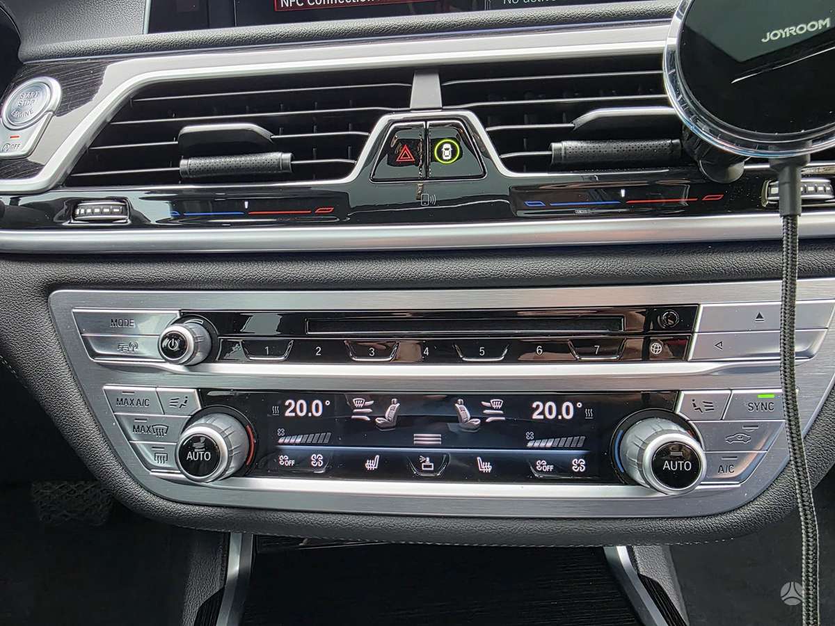 BMW 740, 3.0 l., Седан