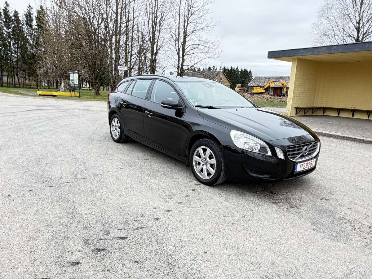 Volvo V60, 2.0 l., Универсал
