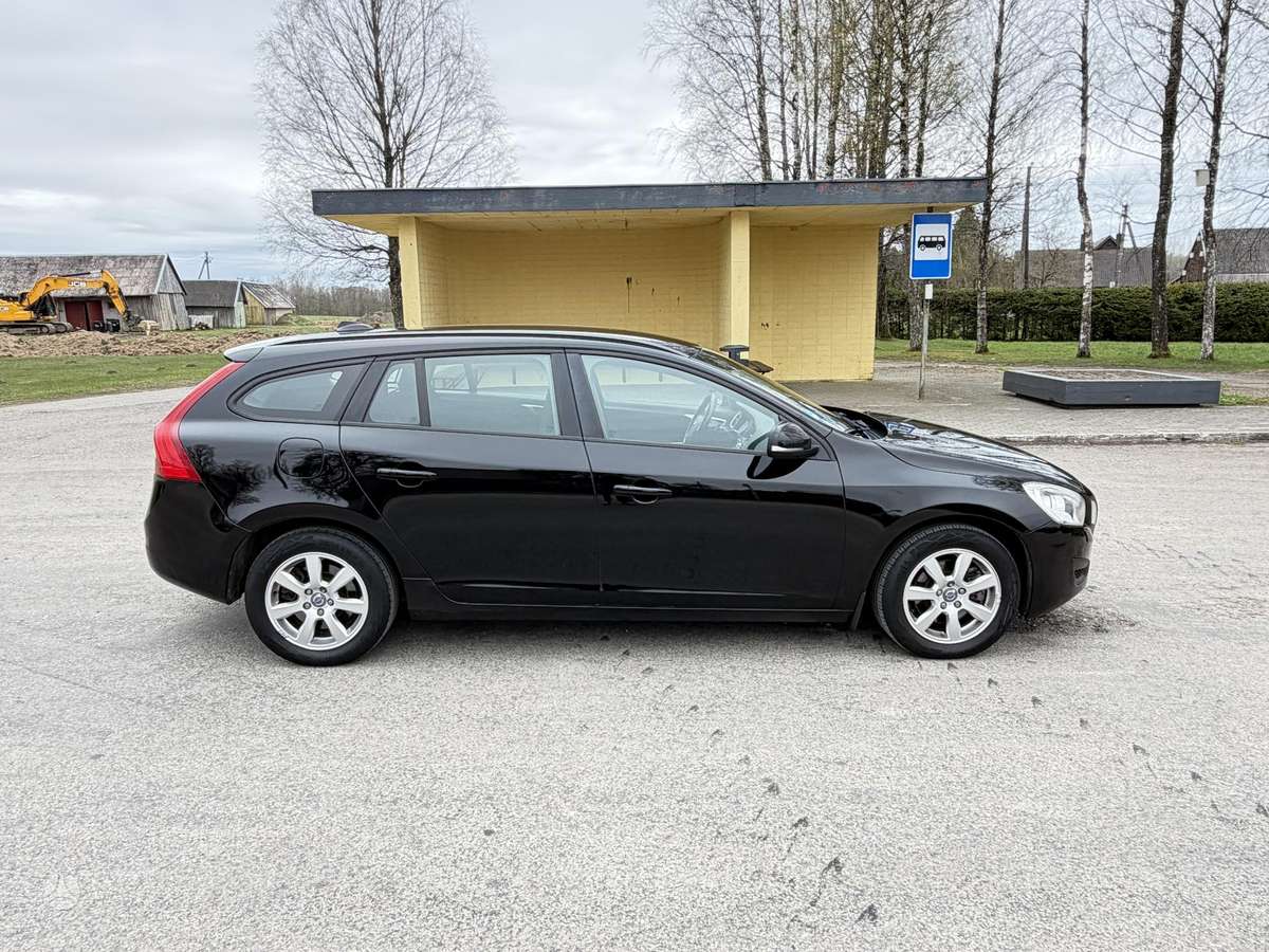 Volvo V60, 2.0 l., Универсал