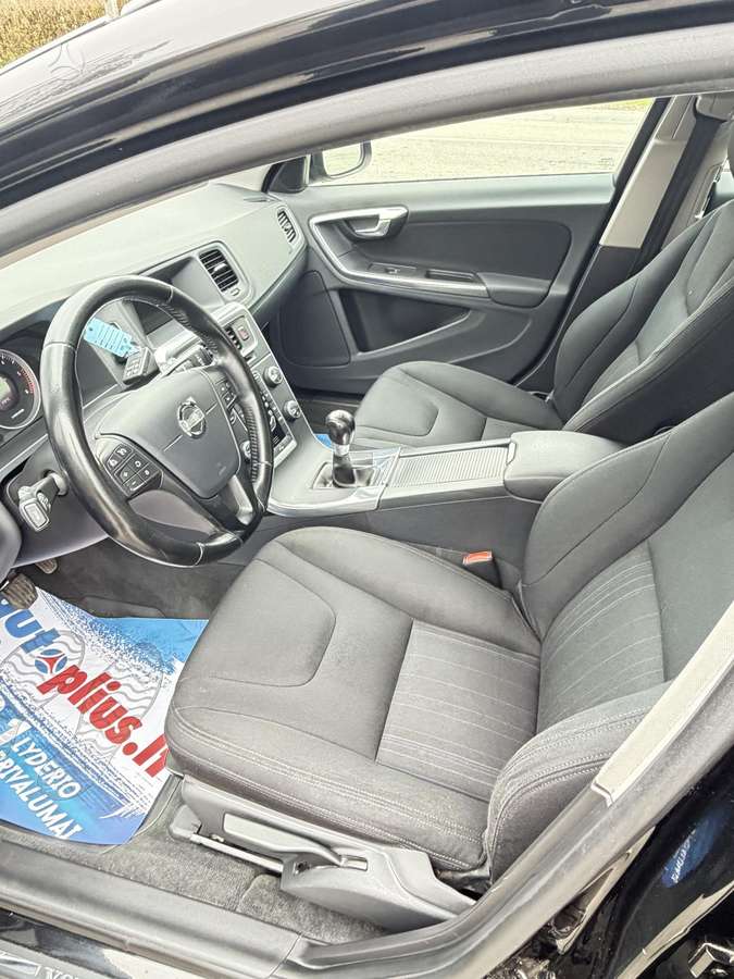 Volvo V60, 2.0 l., Универсал