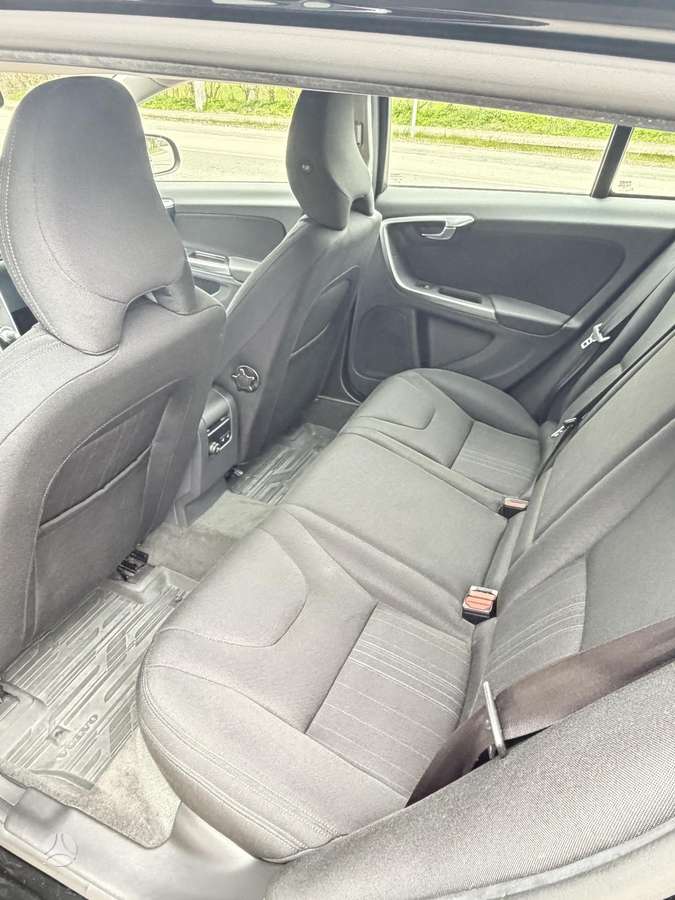 Volvo V60, 2.0 l., universalas