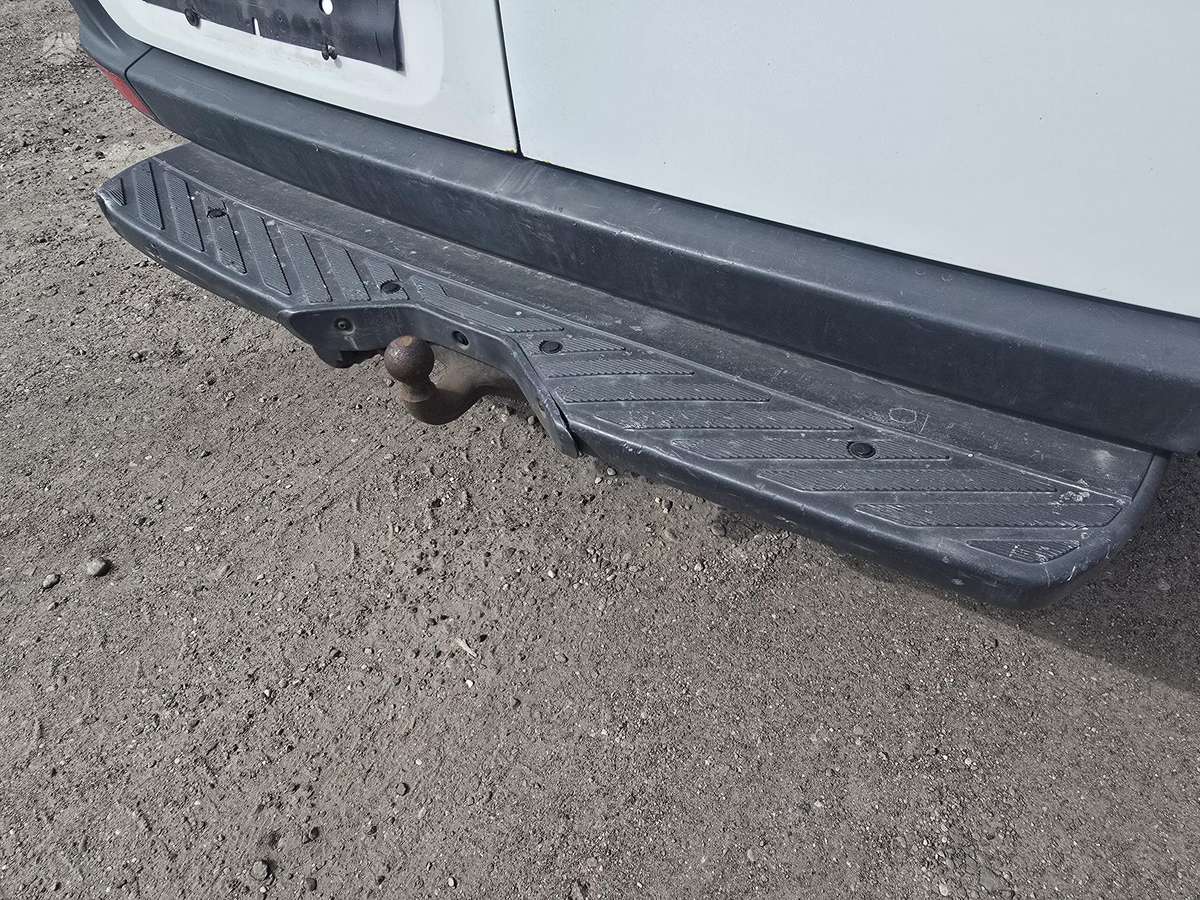Volkswagen Crafter, preču