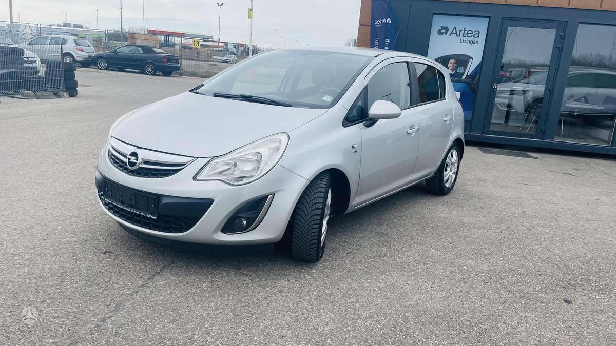 Opel Corsa, 1.3 l., Хэтчбек