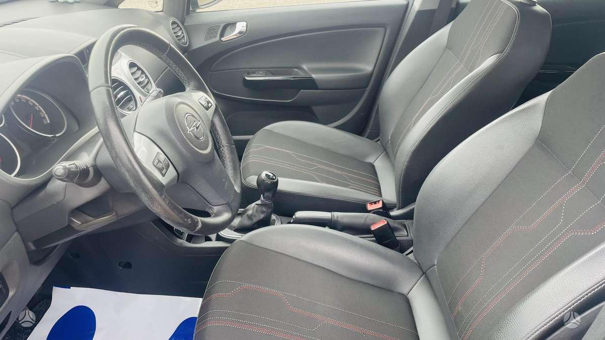 Opel Corsa, 1.3 l., Хэтчбек