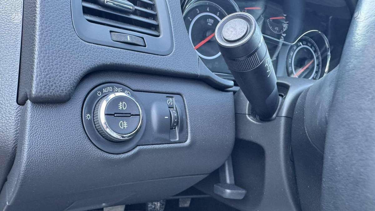 Opel Insignia, 2.0 l., Универсал