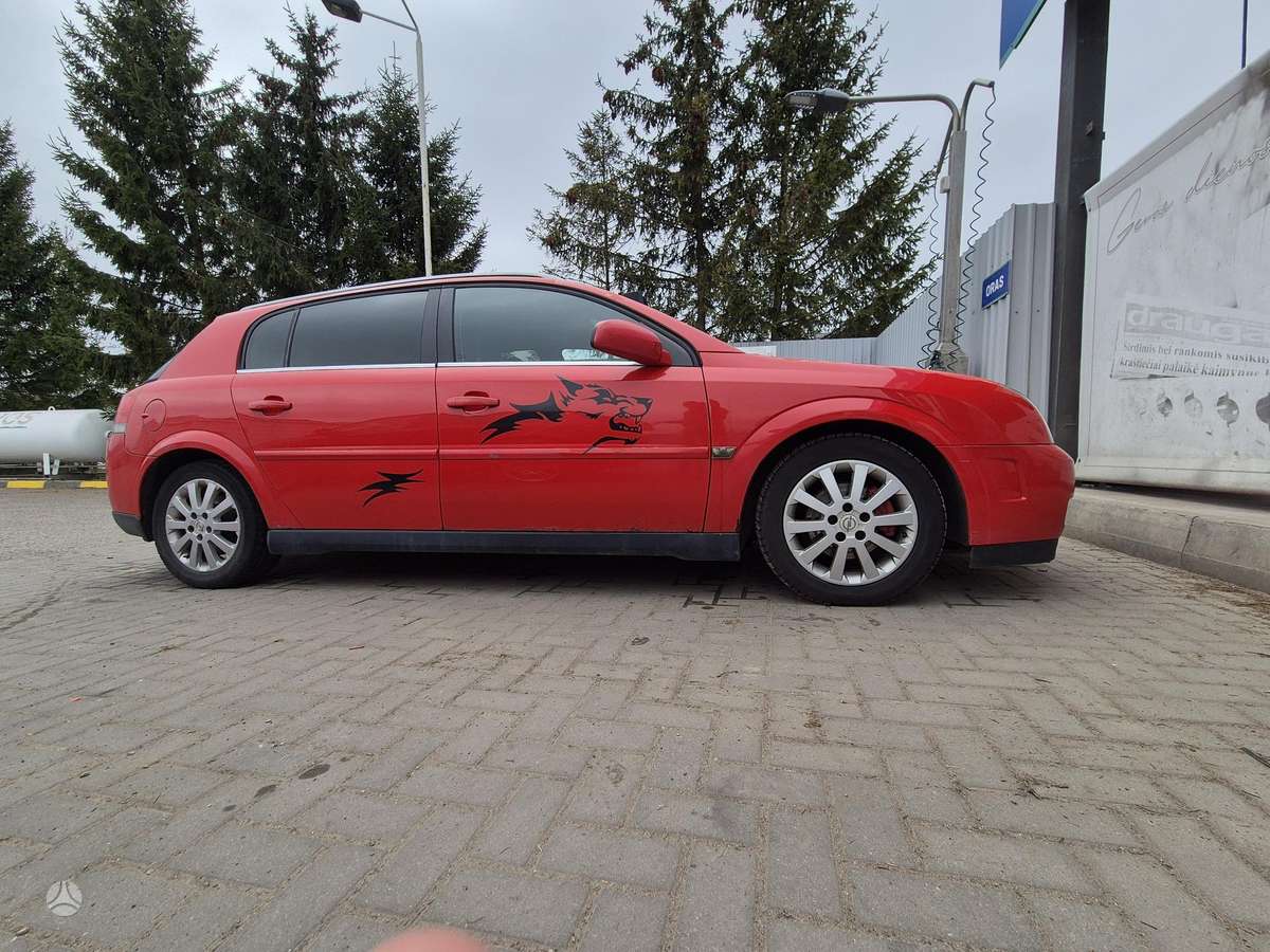 Opel Signum, 2.2 l., hatchback