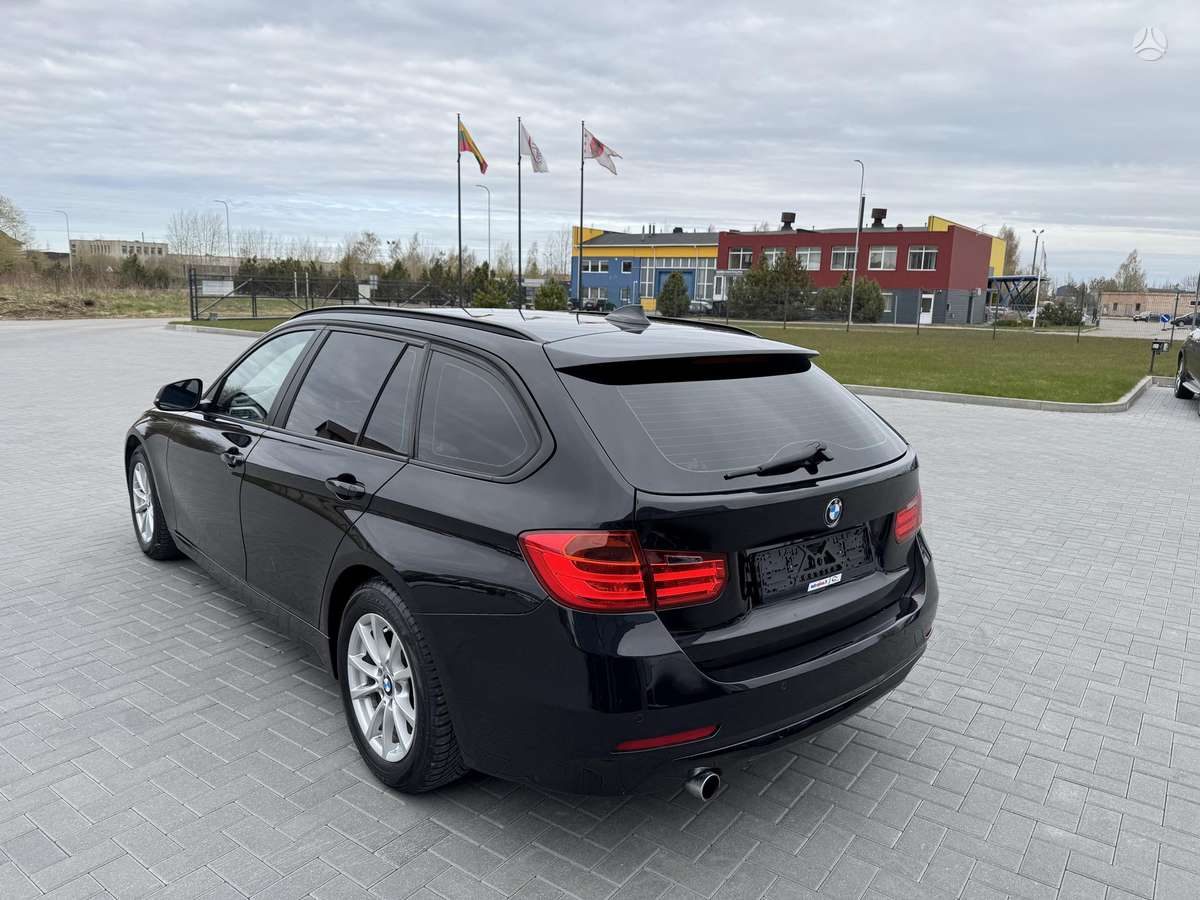 BMW 318, 2.0 l., wagon
