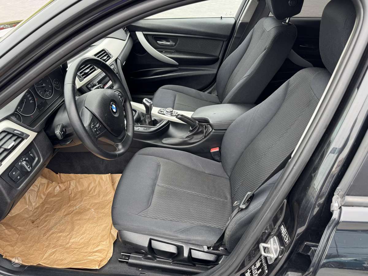 BMW 318, 2.0 l., wagon