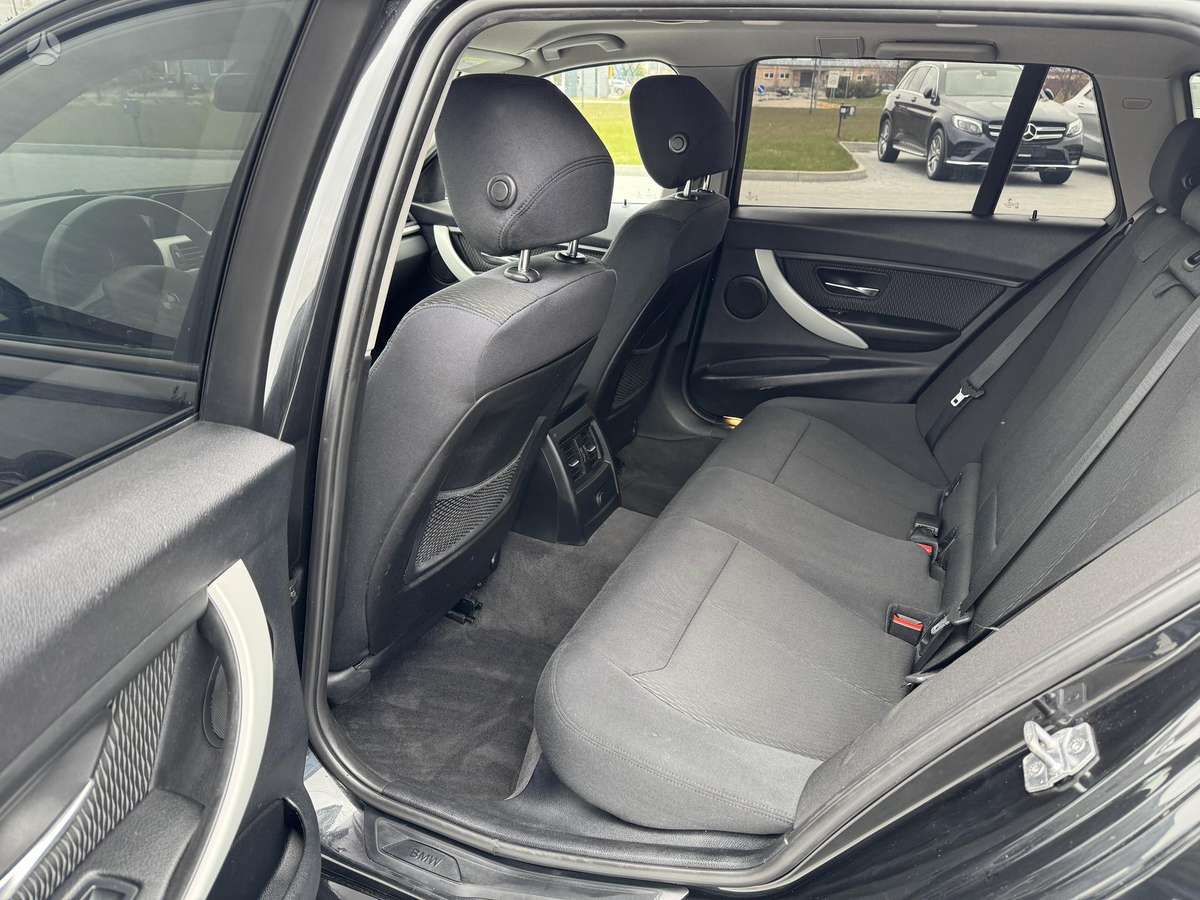 BMW 318, 2.0 l., wagon