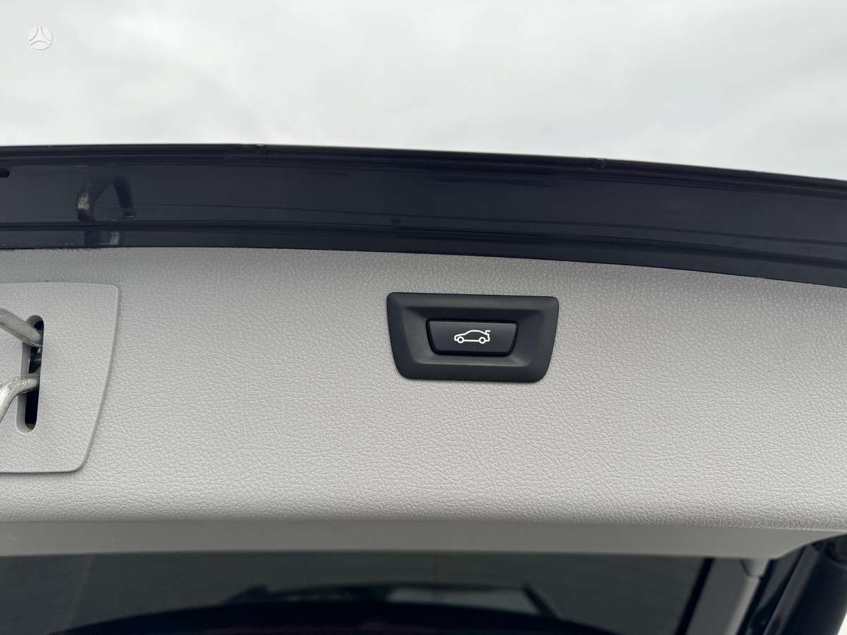 BMW 318, 2.0 l., wagon