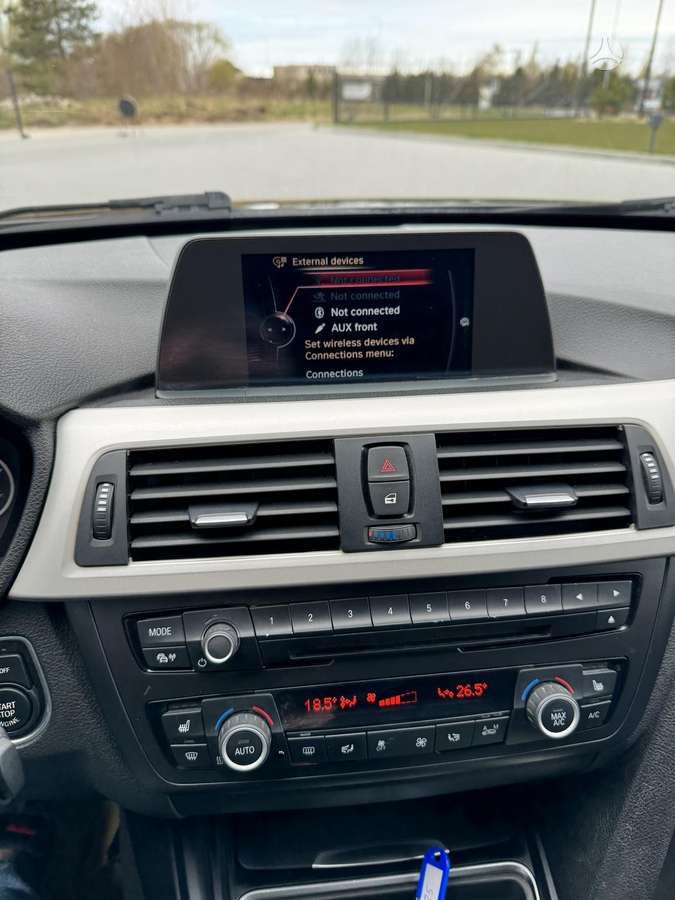 BMW 318, 2.0 l., universalas
