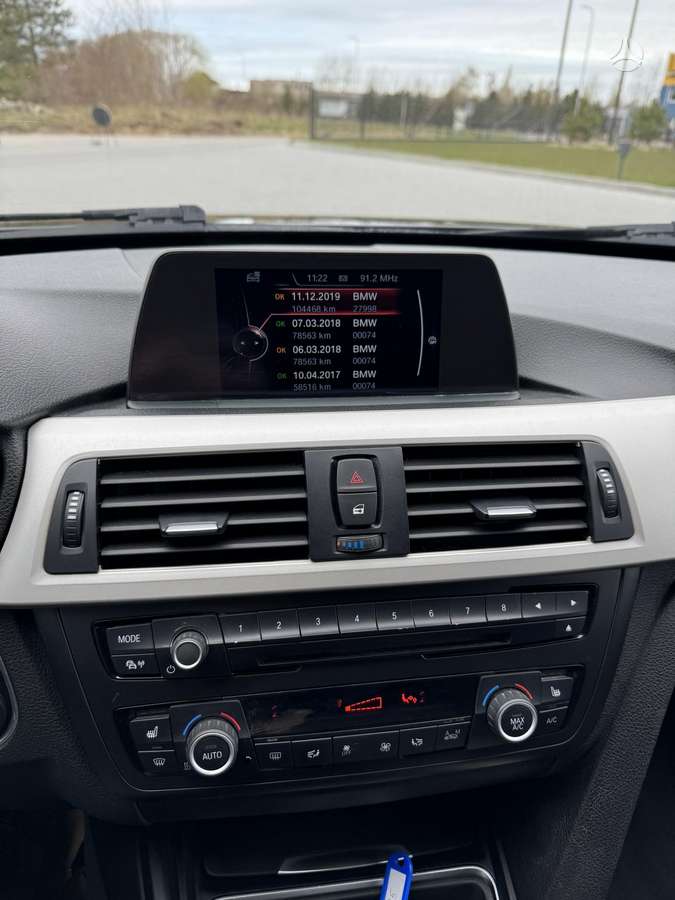 BMW 318, 2.0 l., wagon