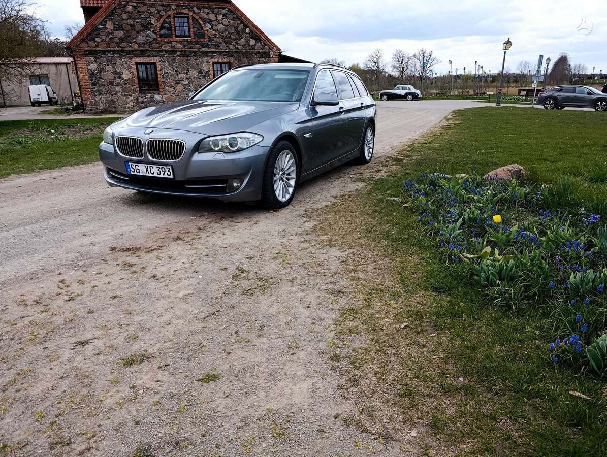 BMW 530, 3.0 l., wagon