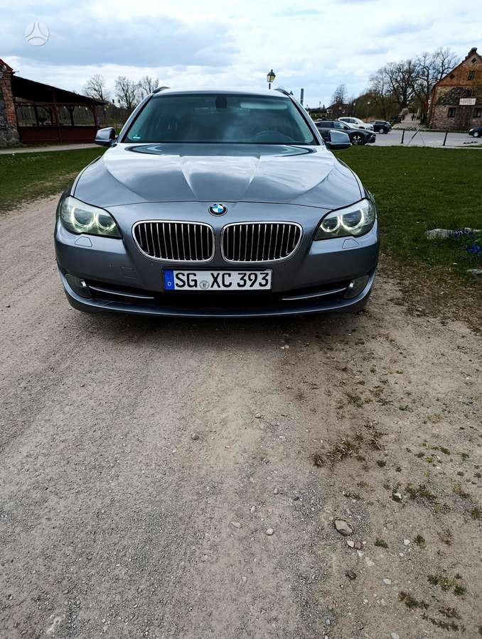 BMW 530, 3.0 l., wagon