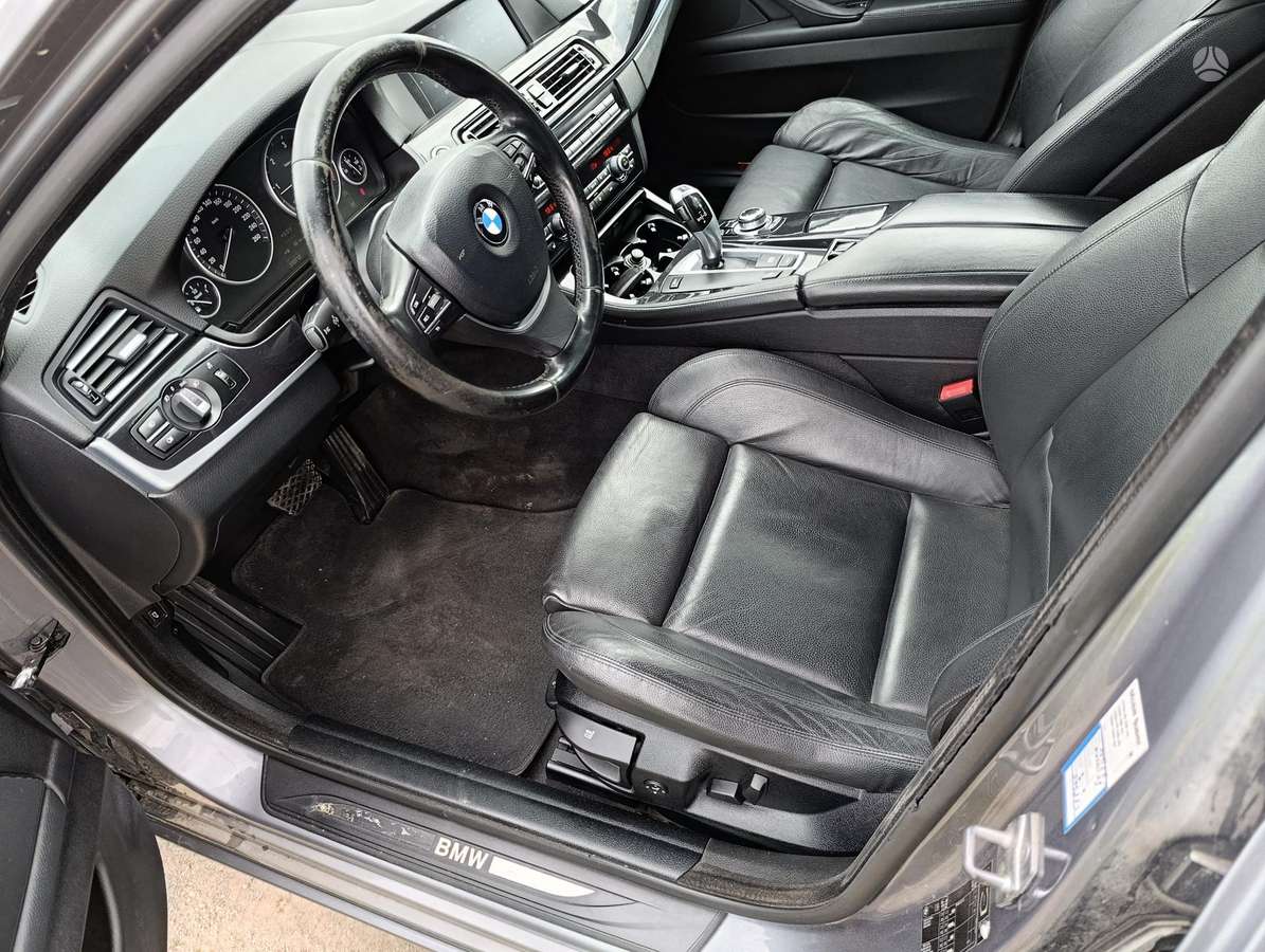 BMW 530, 3.0 l., wagon
