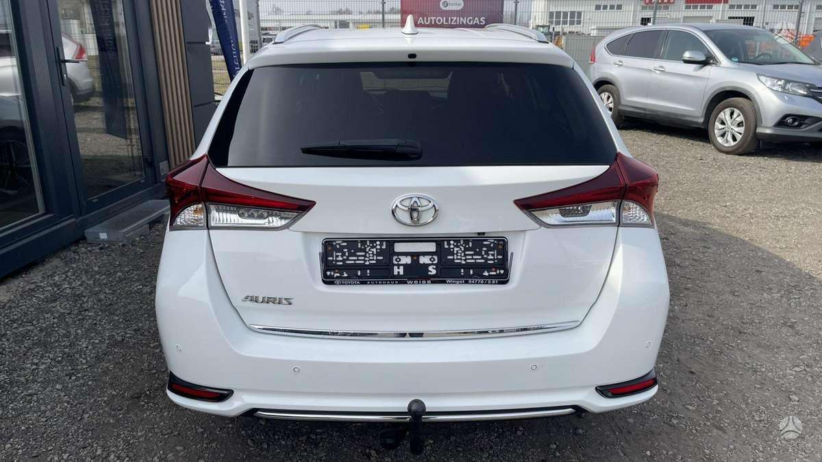 Toyota Auris - 7