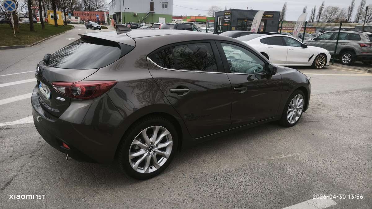 Mazda 3, 2.2 l., hatchback