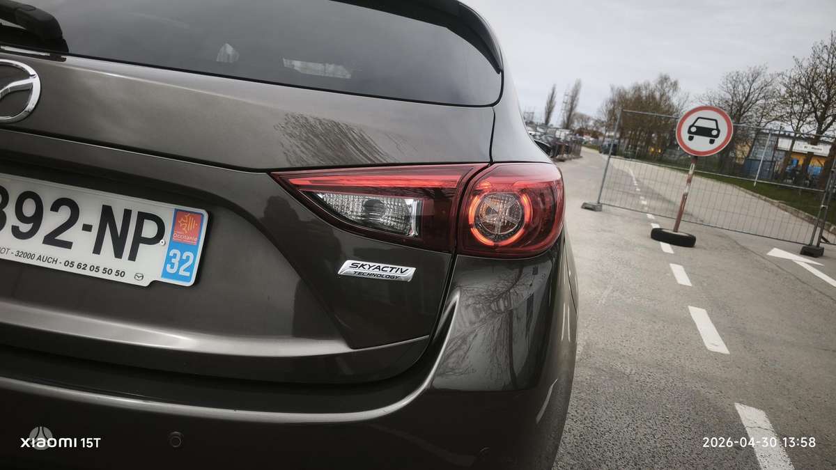 Mazda 3, 2.2 l., hečbekas