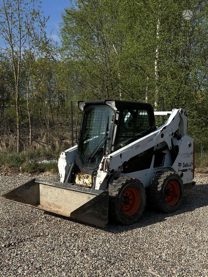 Bobcat S530, mini excavator