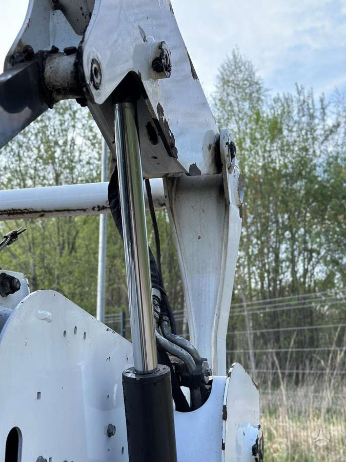 Bobcat S530, mini krautuvai