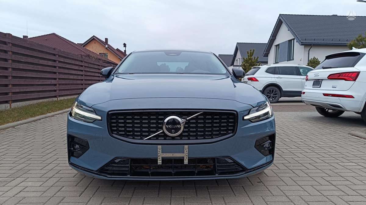 Volvo S60 - 2