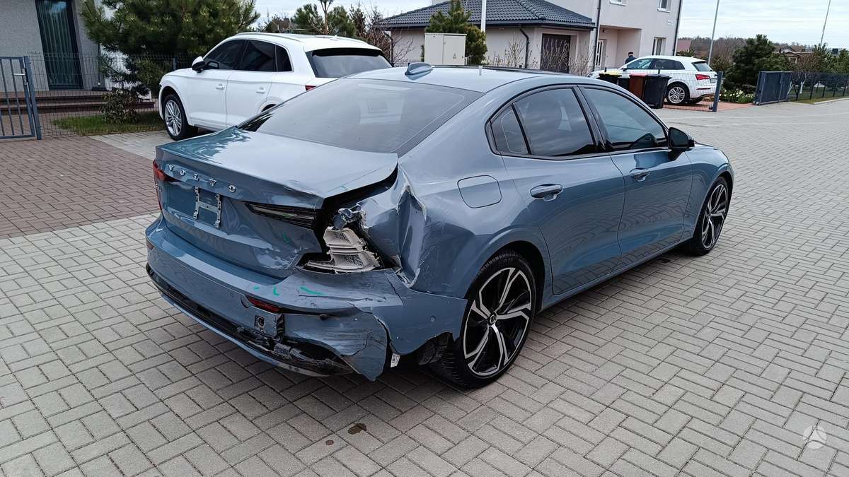 Volvo S60 - 5