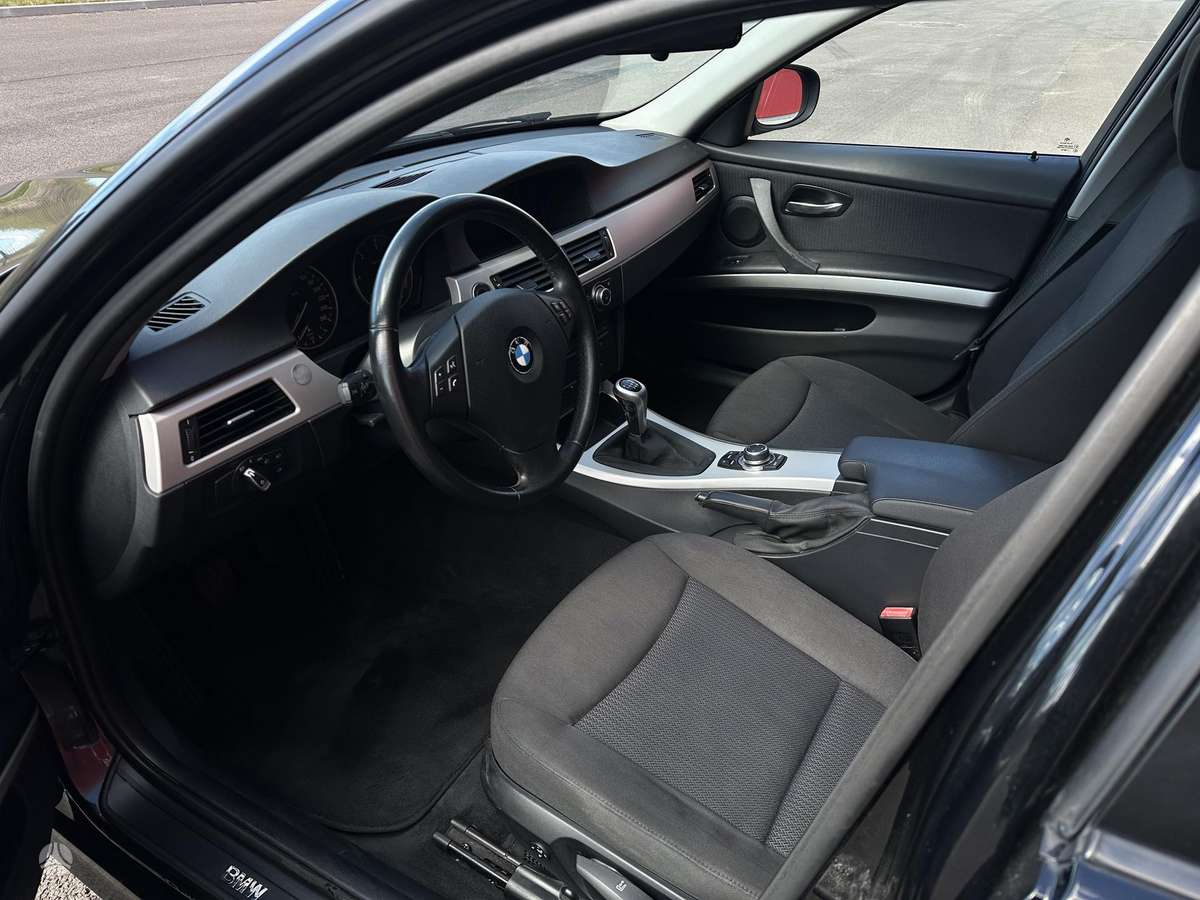 BMW 320, 2.0 l., Универсал
