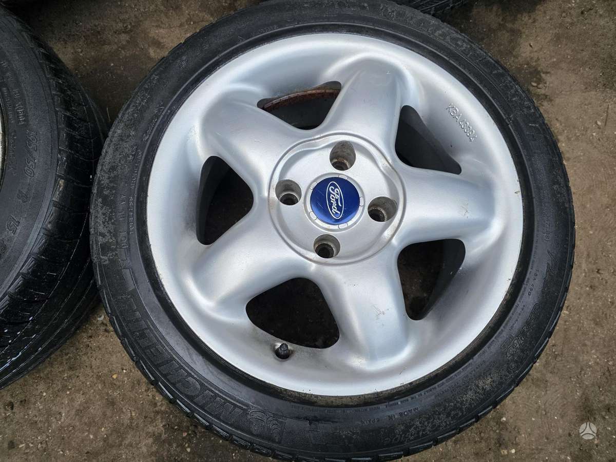 Ford Fiesta, легкосплавные , R15