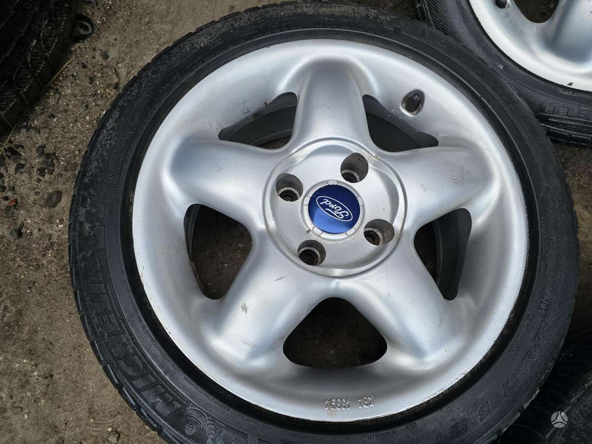 Ford Fiesta, light alloy, R15
