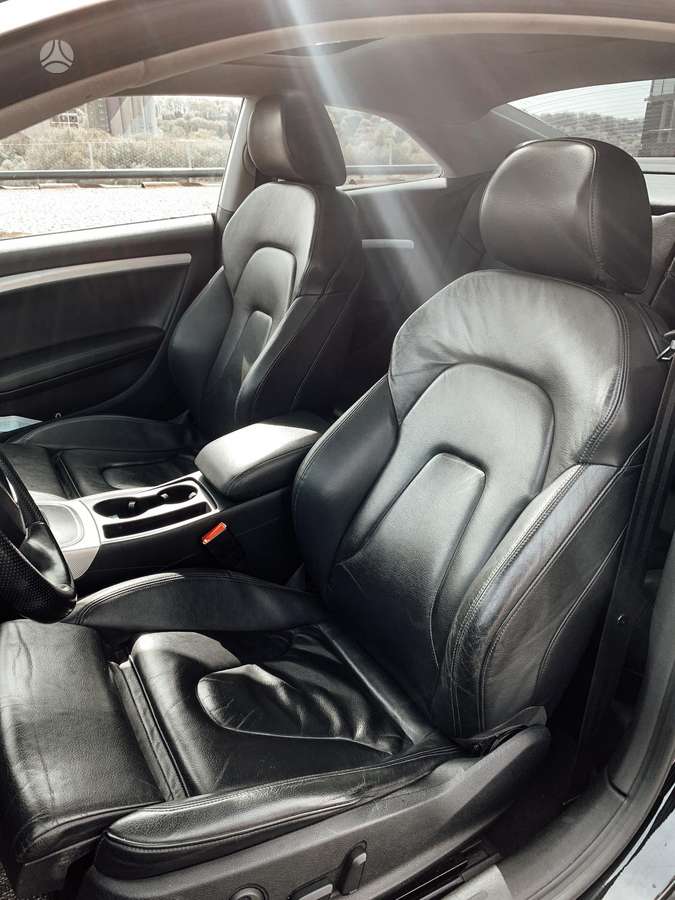 Audi A5, 2.0 l., coupe