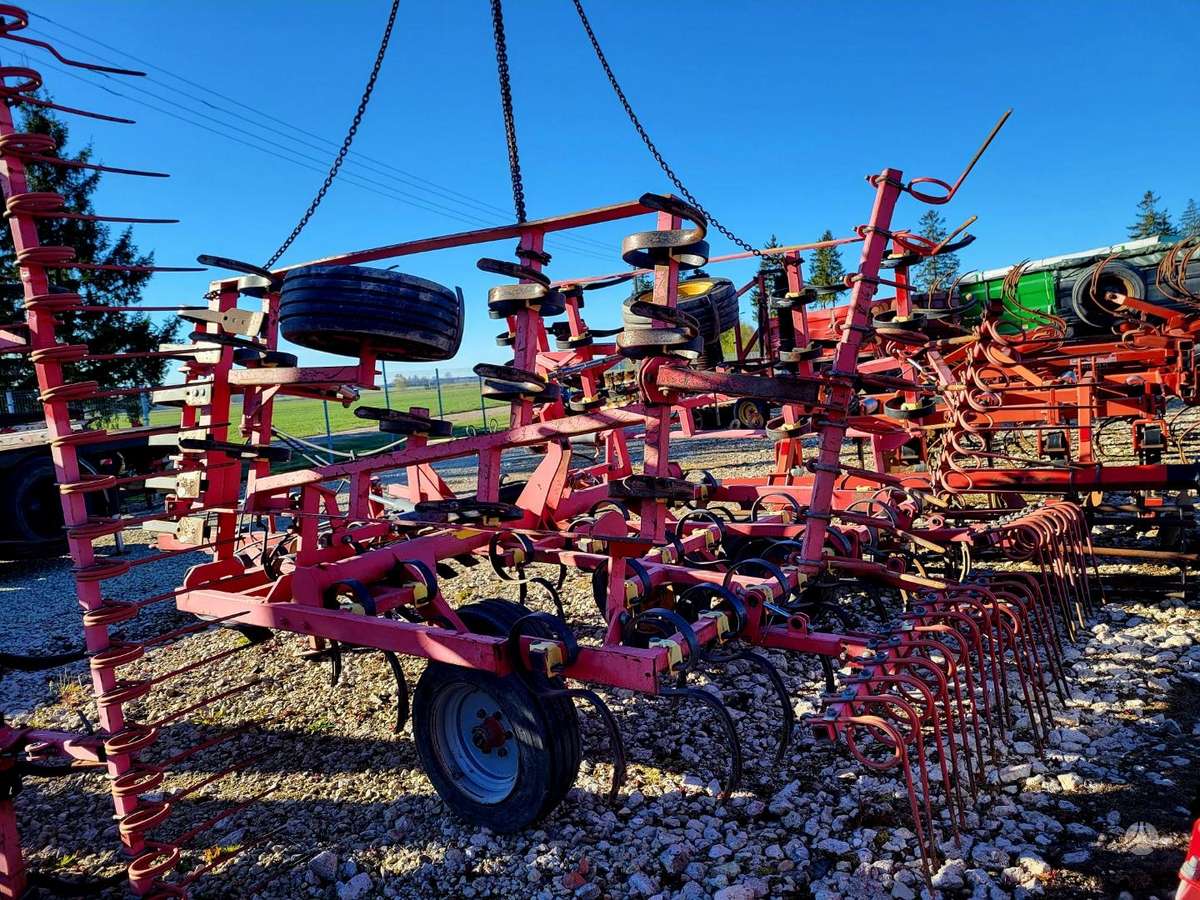 Vaderstad NZF 450, kultivatoriai,akėčios