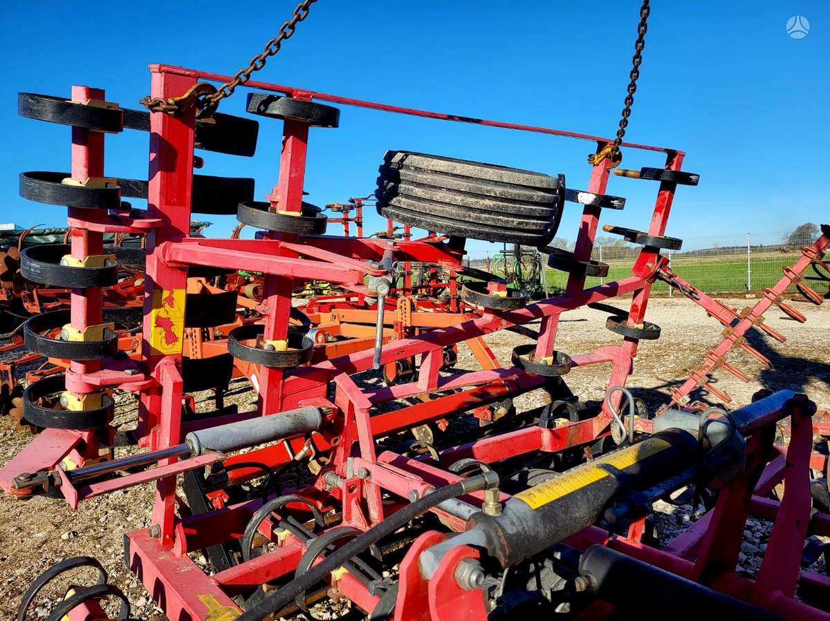 Vaderstad NZF 450, kultivatoriai,akėčios
