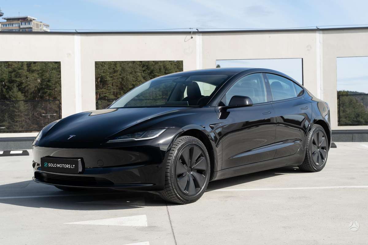Tesla Model 3, 60 kWh, sedanas