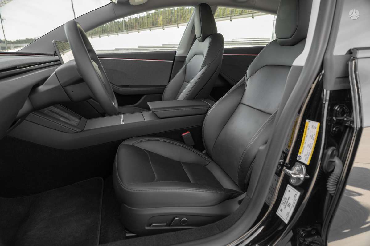 Tesla Model 3, 60 kWh, sedanas