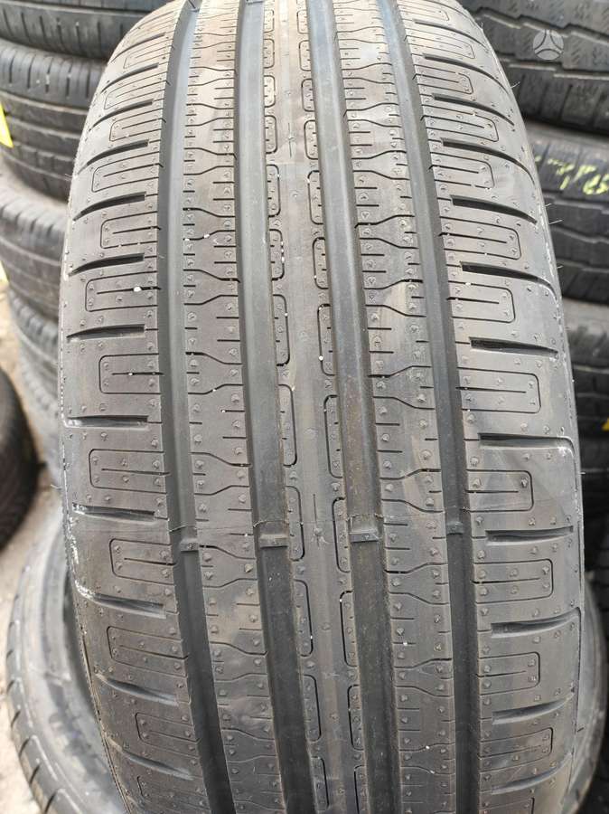 Goodyear, vasarinės 215/45 R20