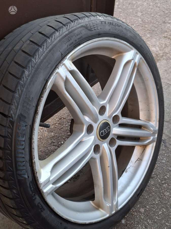 Audi, light alloy, R18