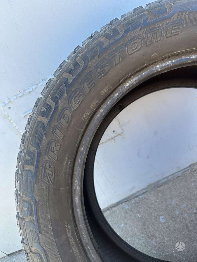 Bridgestone, universalios 275/55 R20