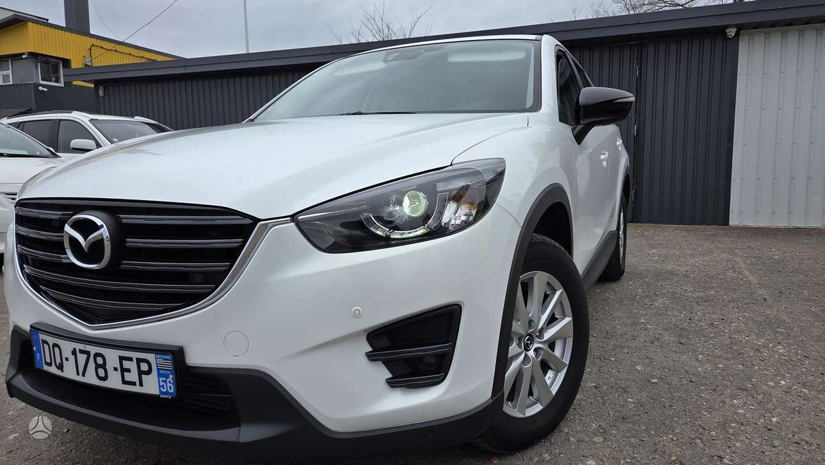Mazda CX-5, 2.2 l., off-road / crossover