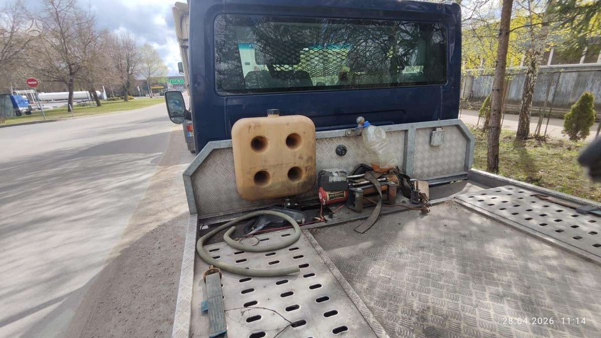 Ford Transit, auto transporters